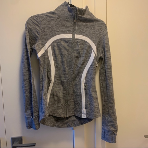 Lululemon Define Jacket - Picture 2 of 3